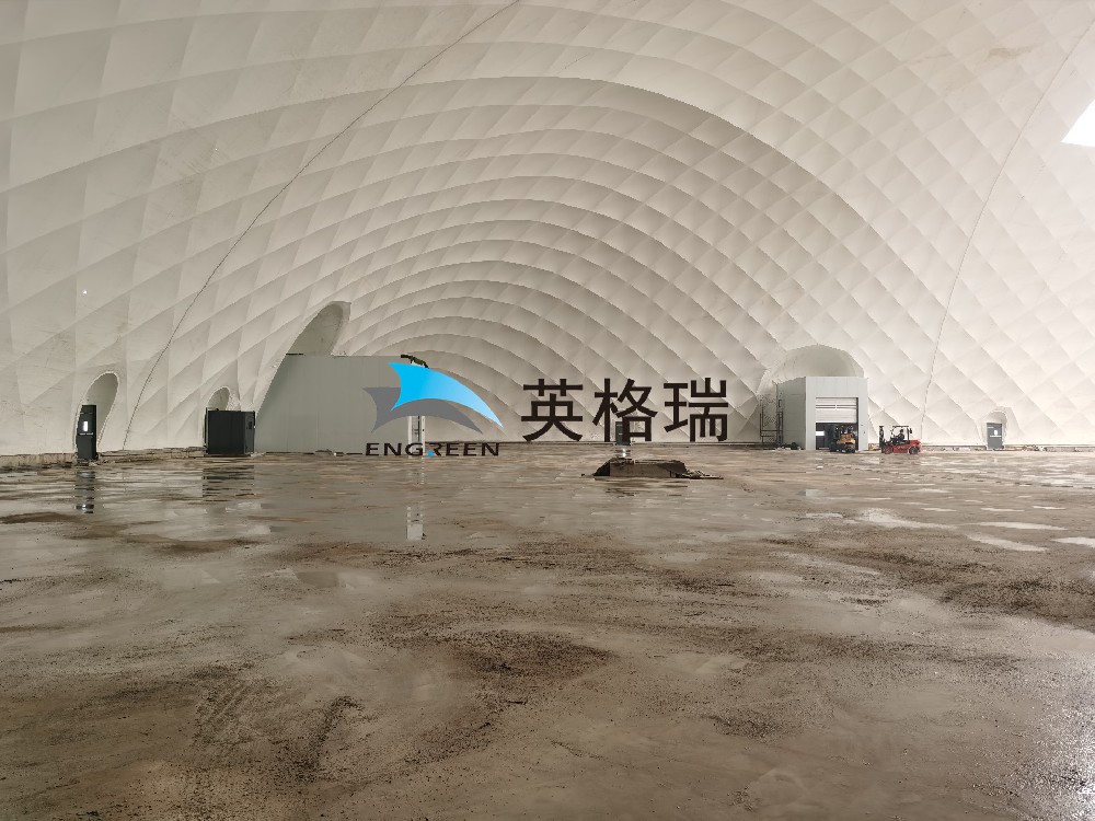 羞羞APP大全仓库内部空间无碍，大型机械可自由运行，空间利用率高